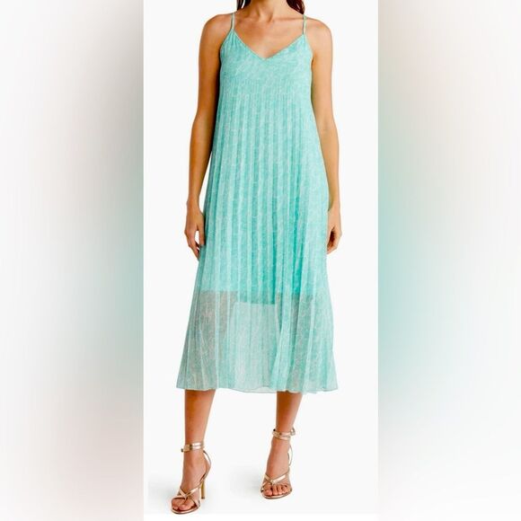 NWT - MELLODAY
Patterned Chiffon Midi Dress In Mint - Picture 1 of 4